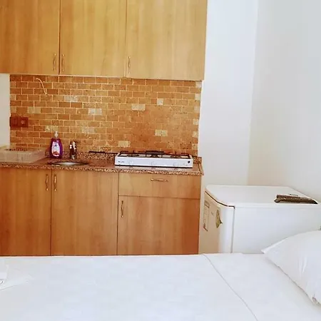 Santo Hotel *